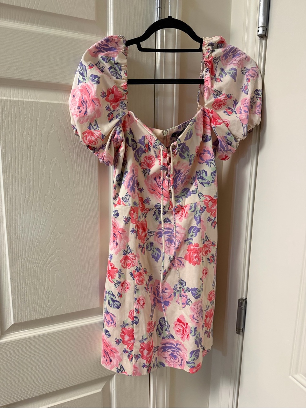 Zara Pink & Cream Floral Puff-Sleeve Mini Dress